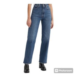 Levi’s Premium Big E Ribcage Straight Jeans 24